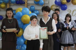 ? Последний звонок, экзамены и вручение аттестатов в Христианской СОШ «Наристе» ??