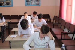 ? Последний звонок, экзамены и вручение аттестатов в Христианской СОШ «Наристе» ??